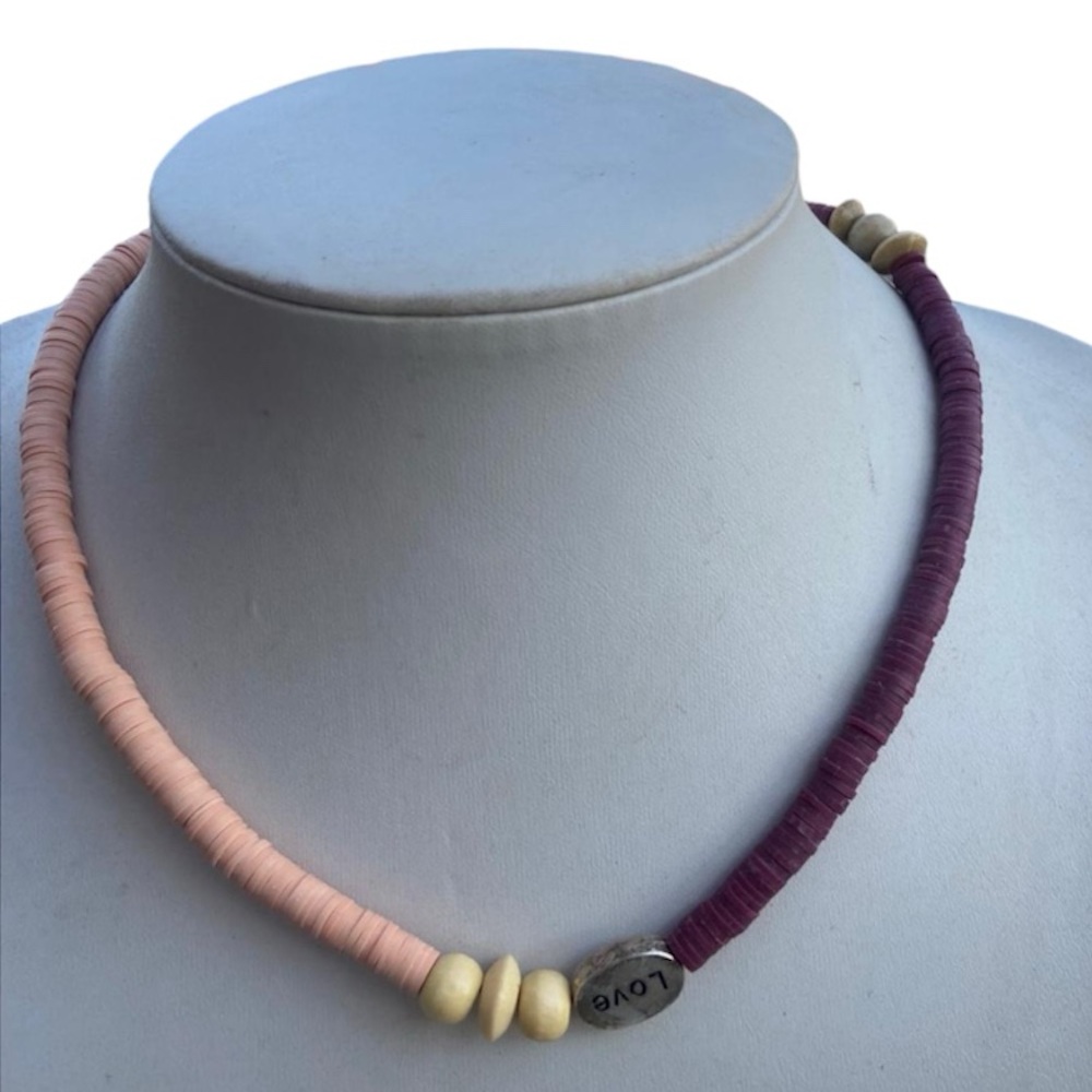 BEADED NECKLACE